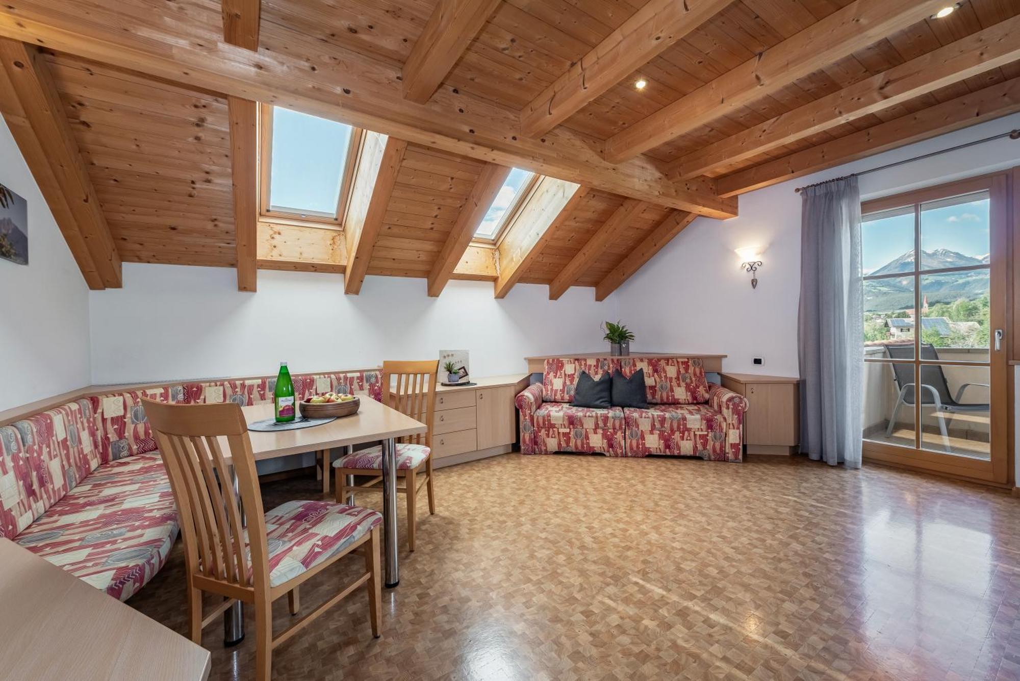 Trinnerhof- Hof Chalets Und Obsthof Mit Zimmer Natz-Schabs Dış mekan fotoğraf