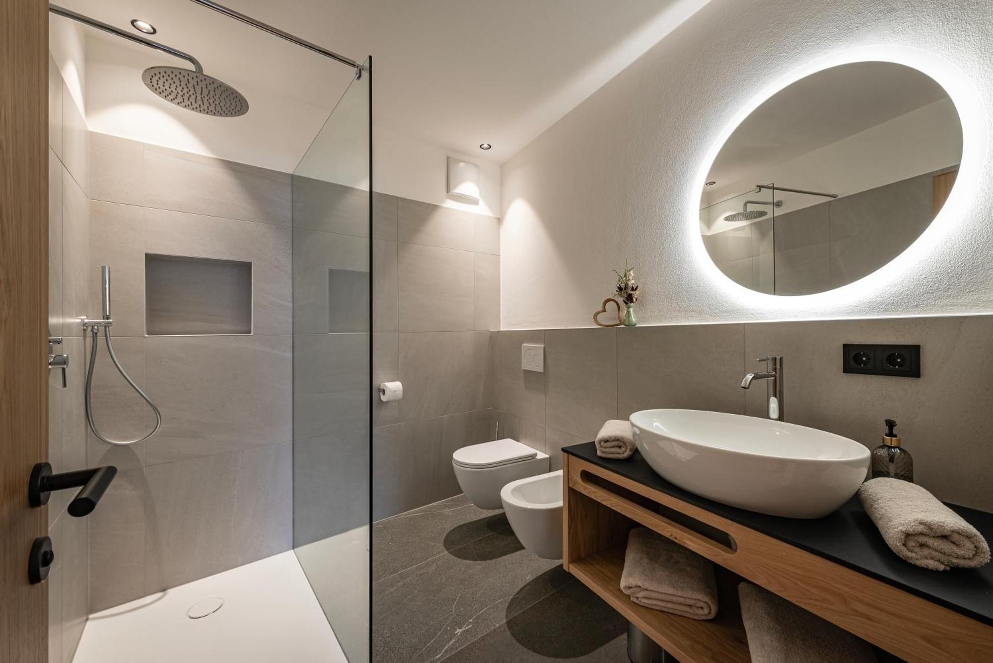 Trinnerhof- Hof Chalets Und Obsthof Mit Zimmer Natz-Schabs Dış mekan fotoğraf