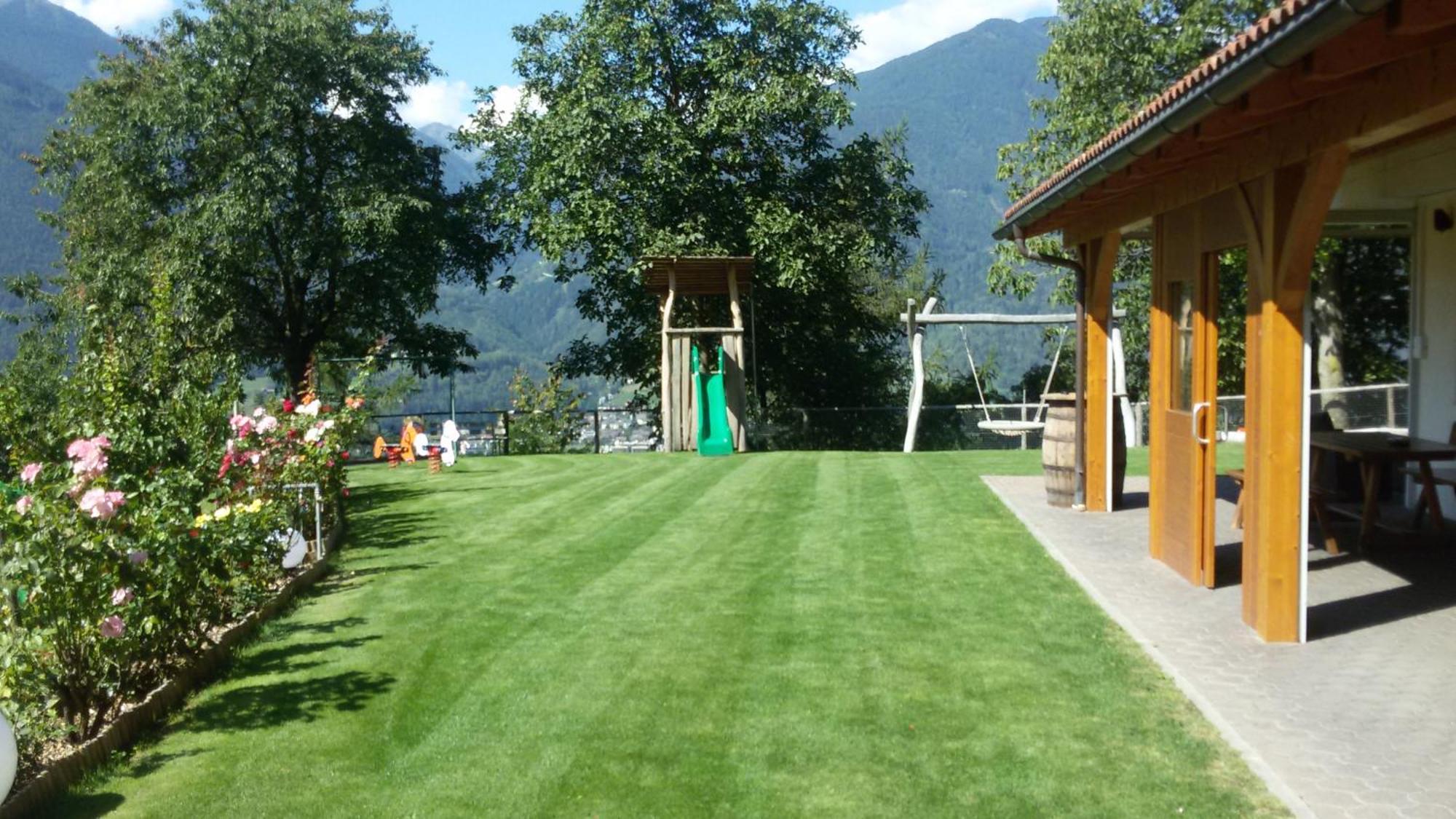 Trinnerhof- Hof Chalets Und Obsthof Mit Zimmer Natz-Schabs Dış mekan fotoğraf