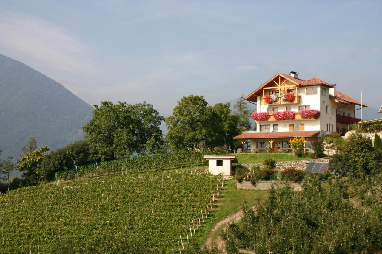 Trinnerhof- Hof Chalets Und Obsthof Mit Zimmer Natz-Schabs Dış mekan fotoğraf